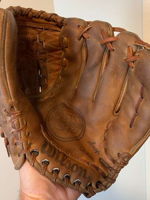 Wilson A2000 11 Front