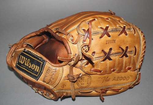 Wilson A2000 1963 Back