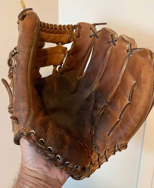 Wilson A2000 7 Front
