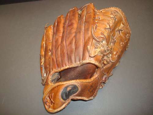 Wilson A2000 Back