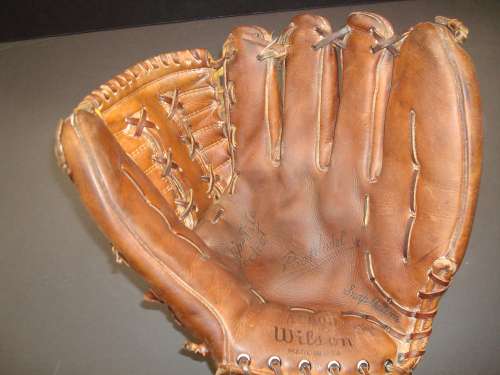 Wilson A2000 Front