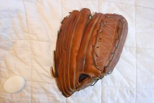 Wilson A2000 XLC Back